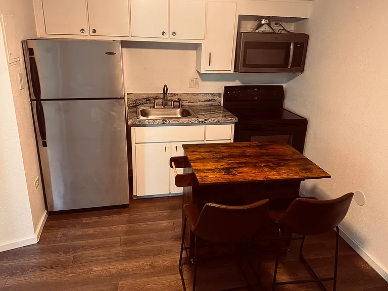 1285 Colorado Blvd #10 — Photo 8