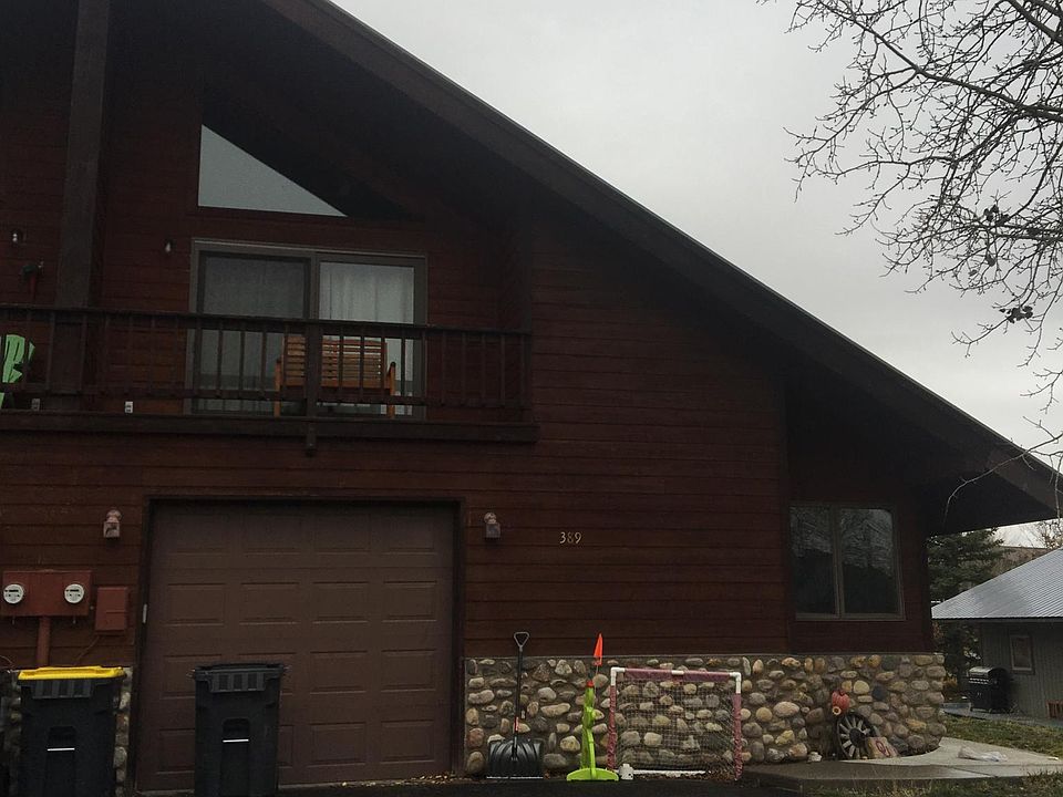 1st image of 389 Cherry Dr