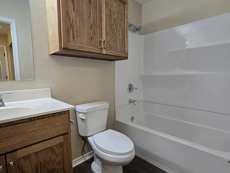 640 Canada St #5 — Photo 12