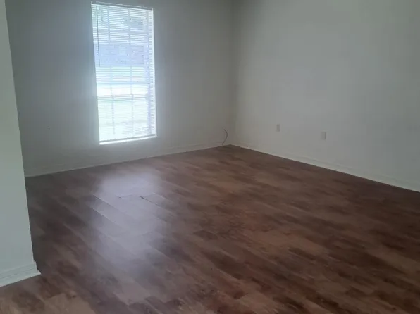 115 Seville Ct, Slidell, LA 70460