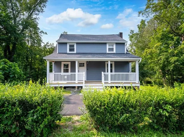 20 Orrs Mills Road, Salisbury Mills, NY 12577