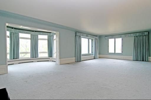3rd image of 3726 N Lake Shore Dr APT 2