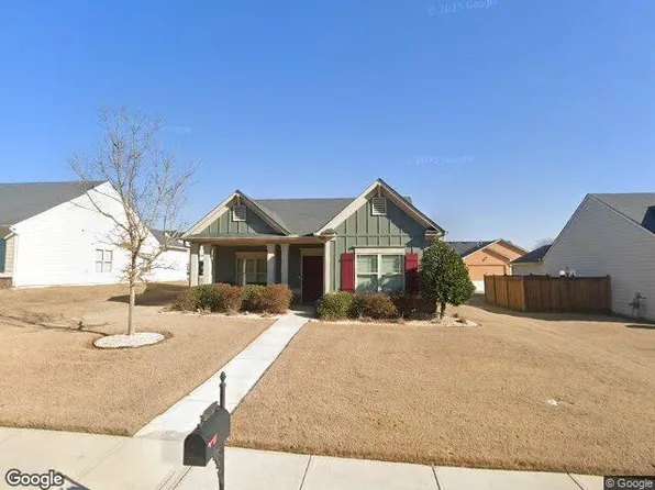 2958 E Captiva Dr, Douglasville, GA 30135