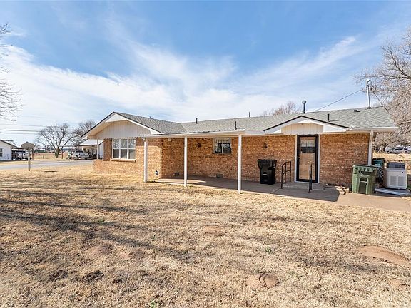 3rd image of 1200 W Main St