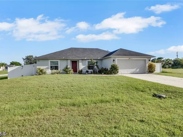 327 SW 31st St, Cape Coral, FL 33914