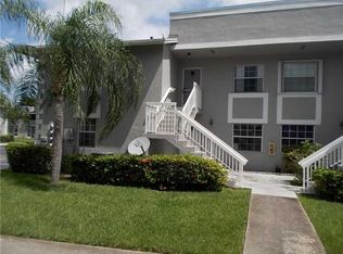462 NE 210th Ter #102, Miami, FL 33179