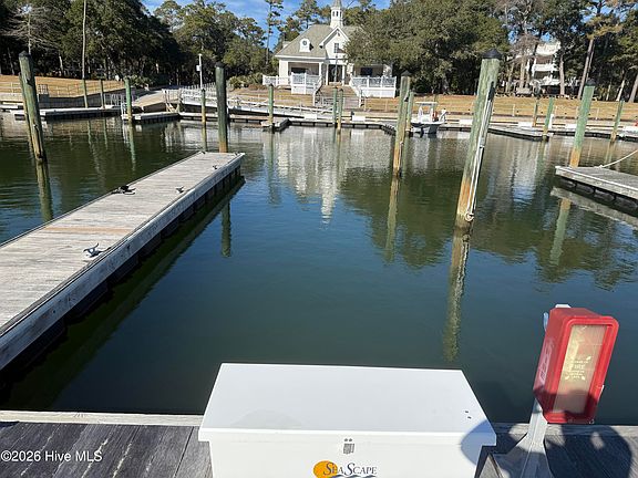 2nd image of Slip 34 Seascape Marina