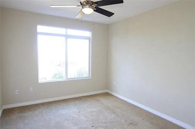 Bed room
