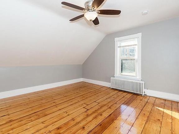 5th image of 343 Lafayette St Unit 3