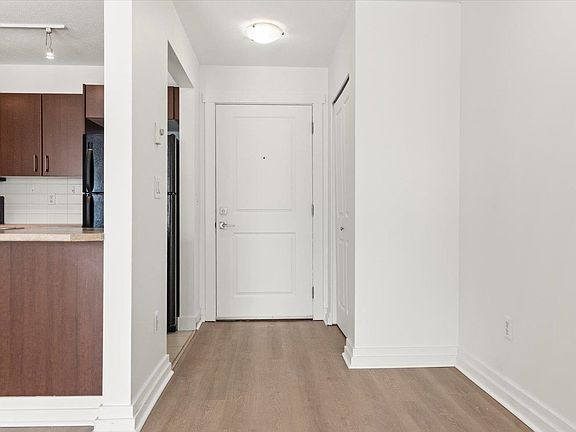 5th image of 45555 Yale Rd #109