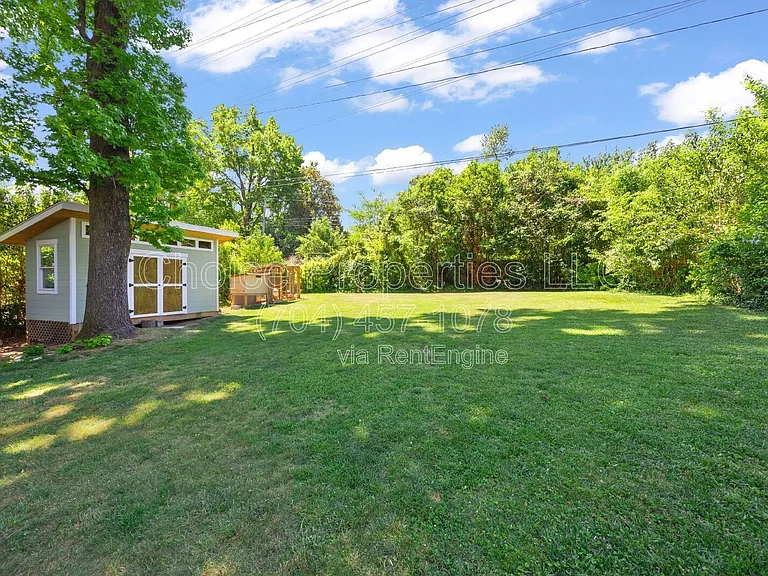832 Stanfield Dr — Photo 45