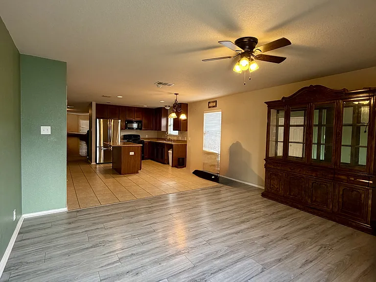 419 Dolly Dr — Photo 27