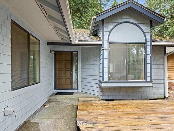 2nd image of 2621 17th Ave NW