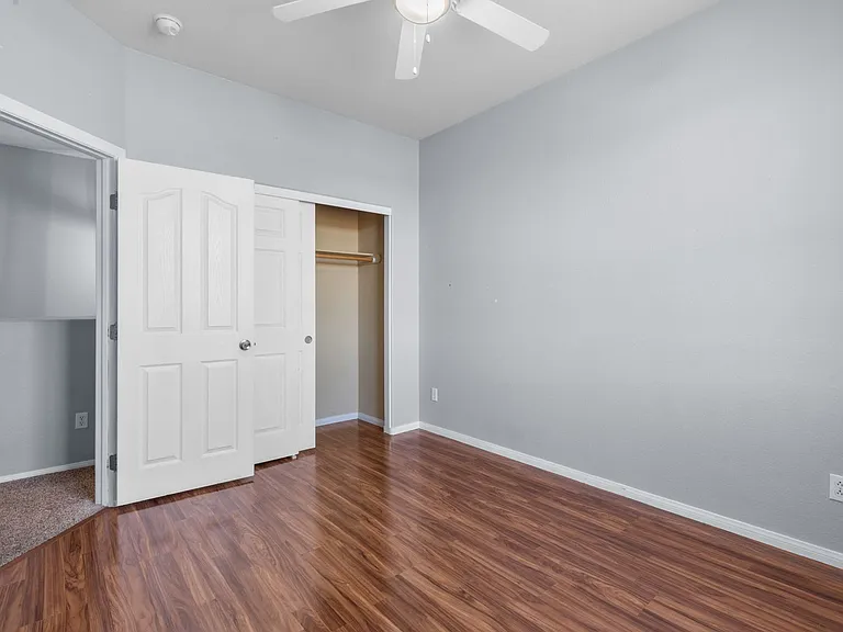 249 Jessica Grove St — Photo 32