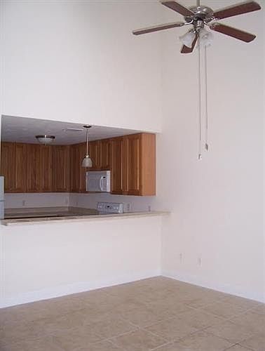2nd image of 3253 Sawtooth Dr