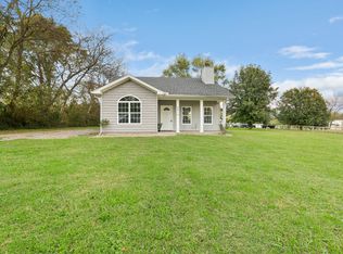 6612 New Town Rd, College Grove, TN 37046