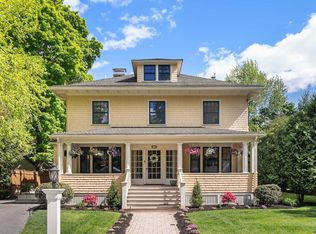4 Lawrence St, Winchester, MA 01890