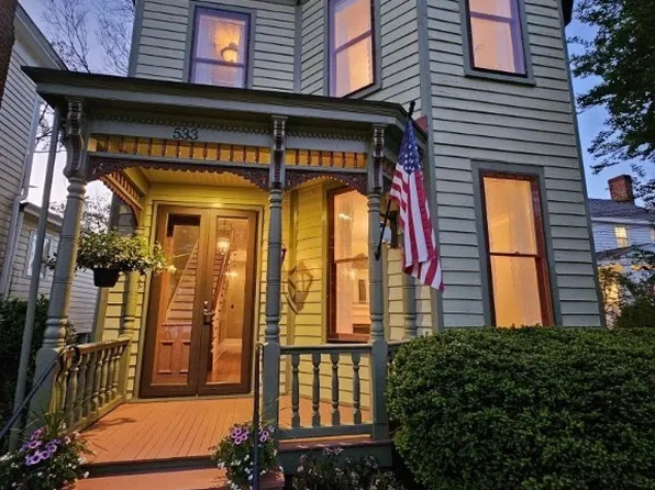 533 High St, Petersburg, VA 23803