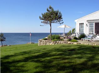 31 Rockholm Rd, Gloucester, MA 01930