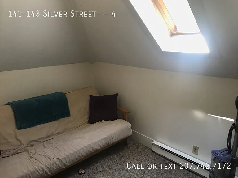 141-143 Silver St #4 — Photo 7