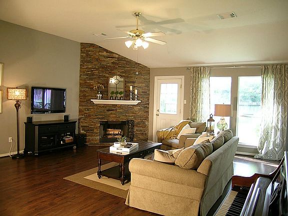 5th image of 12726 Brightwood Dr