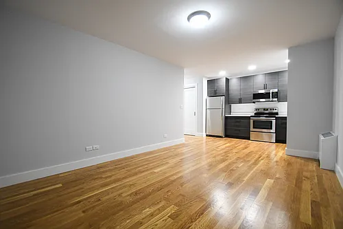 939 Woodycrest Ave #220 Photo 1 939 Woodycrest Ave #220 Photo 1