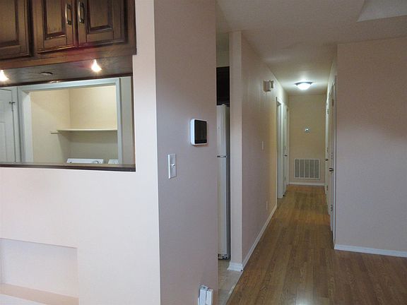 5th image of 351 Lafayette Point Cir