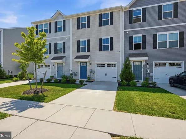 24 L Wendowski St, Beverly, NJ 08010