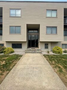 196 Old River Rd S #6C, Lincoln, RI, 02865