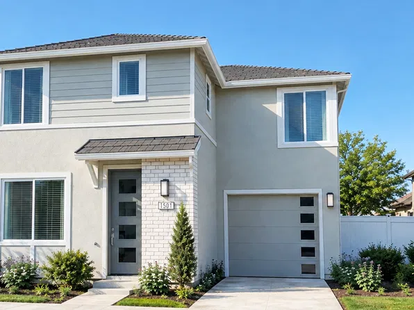 1501 Woodhill Ln, Clovis, CA 93619