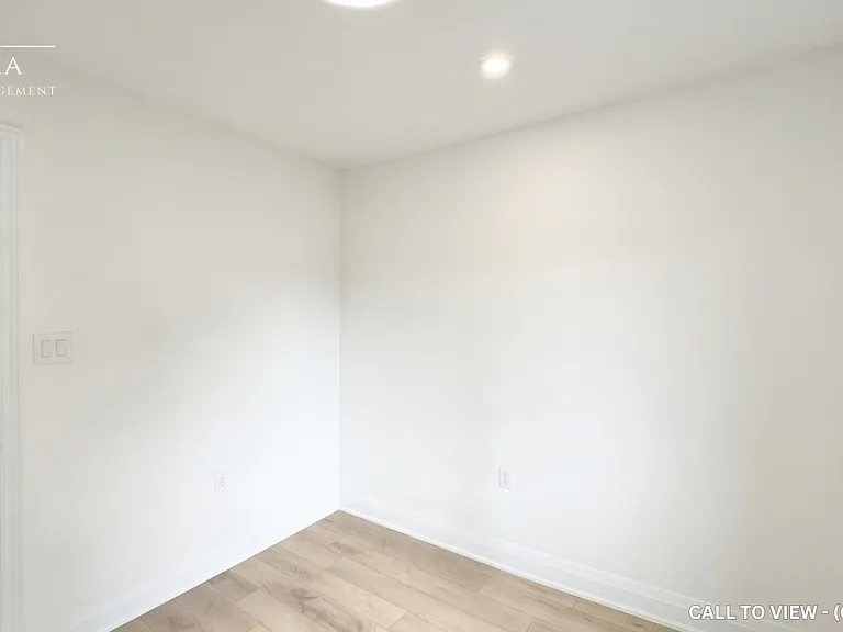 126 Evans St — Photo 13
