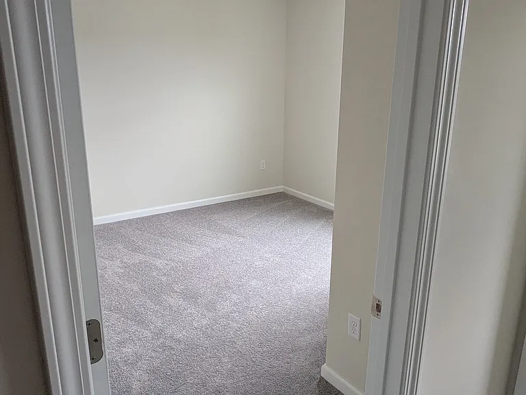 3858 Sterling Dr — Photo 20