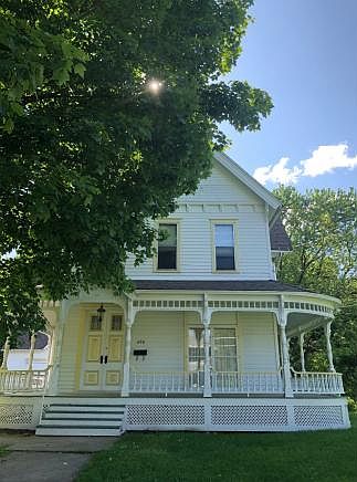 1st image of 690 Chenango St