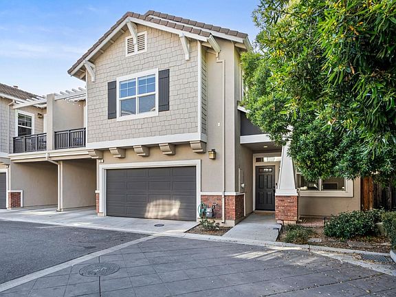 2nd image of 151 Heritage Pl