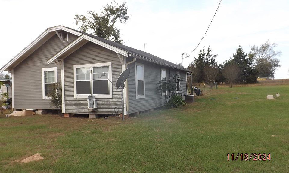 2nd image of 211 An County Rd #1200