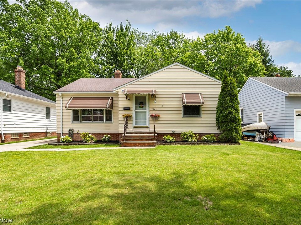 1st image of 7241 Greenleaf Ave