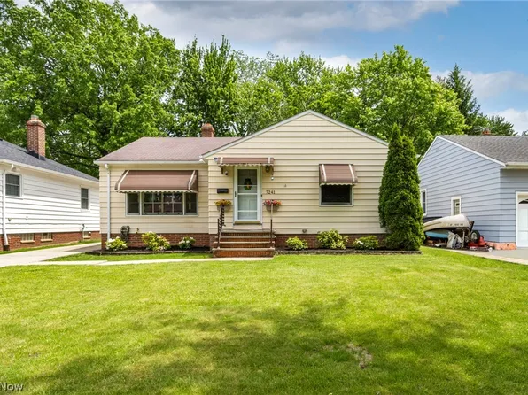 7241 Greenleaf Ave, Parma, OH 44130