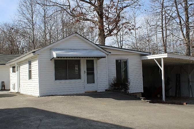 1st image of 3525 Koon Ln