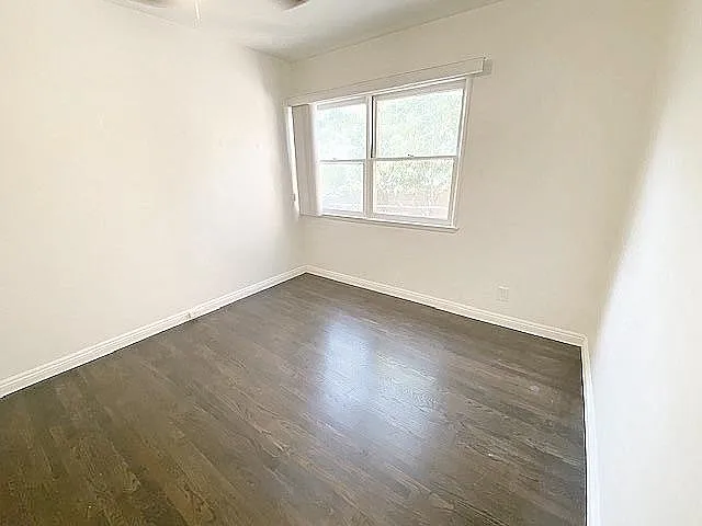 345 Burchett St #G — Photo 11