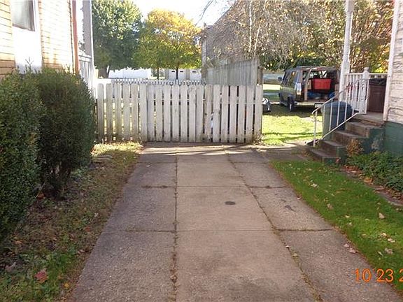 2nd image of 171 S Stewart St