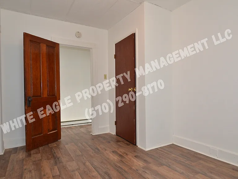 208 Olyphant Ct #A — Photo 11