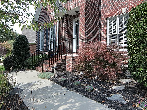 3rd image of 2408 Retriever Ln