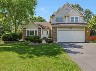 1384 Northgate Dr, Bartlett, IL