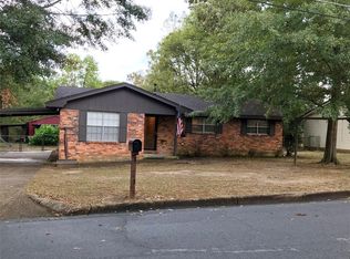40 Pontiac Pl, Coosada, AL 36020