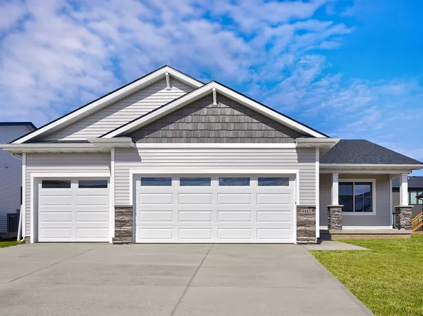 9443 Emilia Ln, West Des Moines, IA 50266