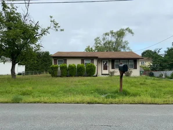 21 Willow Pl, Middletown, NY 10940