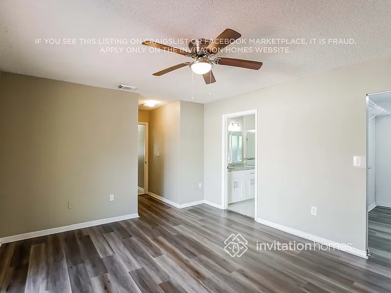 14305 SW 164th Ter — Photo 13