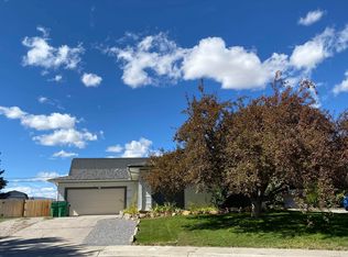 3525 Everett Dr, Reno, NV 89503