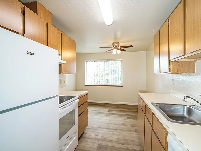 5709 Highway Pl — Photo 6