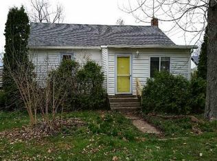 408 Center St, Frankfort, IN 46041
